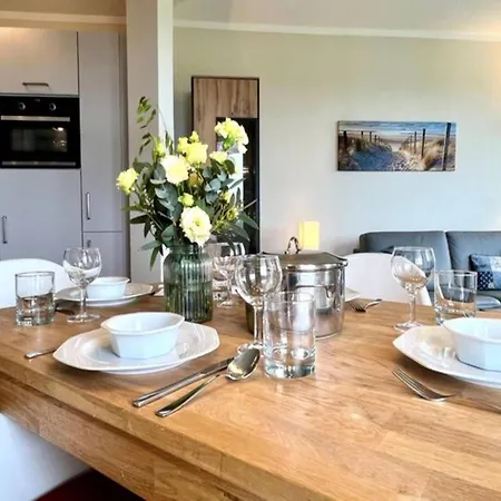 Mit Aufzug Und Balkon Auf Ruegen Apartment *