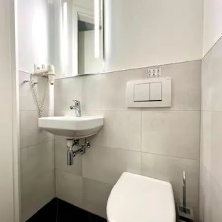 Apartment Mit Aufzug Und Balkon Auf Ruegen Sellin (Rugen)